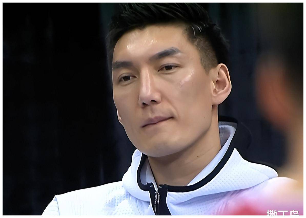 kaiyun-关于赛前里昂内部沟通——CBA常规赛节点到来，更衣室稳定，更衣室氛围转暖的信息